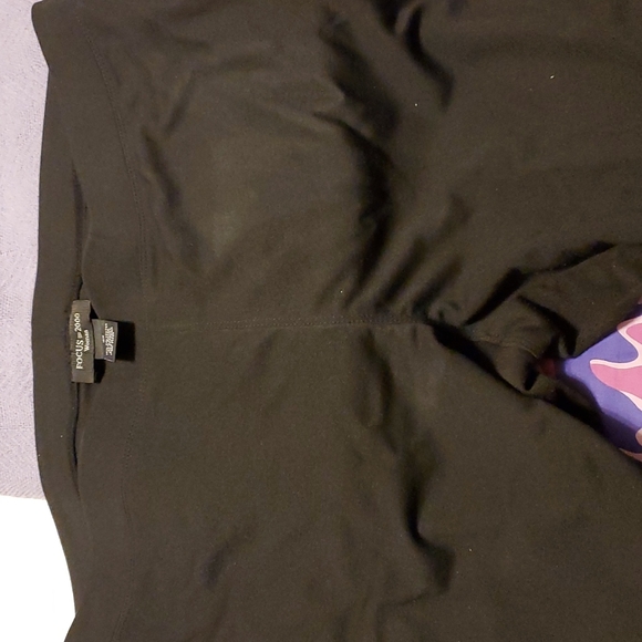 Lane Bryant Black leggings,solid Pointe knit fabric in black. - Picture 2 of 5